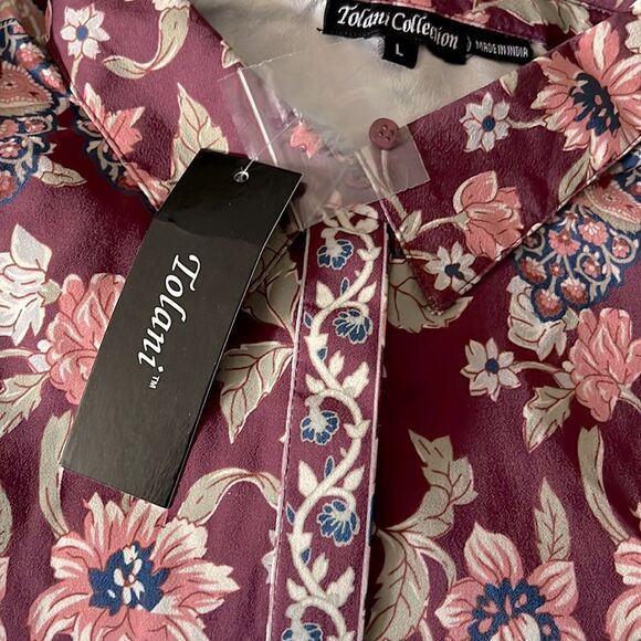 Tolani Zadie Notched Collar Top & Relaxed Fit Pant Pajama Set - Picture 4 of 5